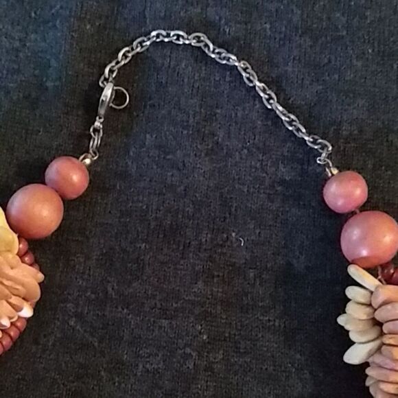 3 For $12 Sale! Wild At The Beach Necklace - Picture 7 of 7